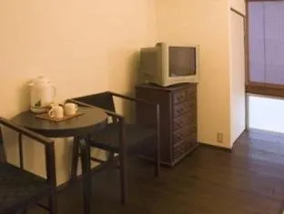 Hotel Yadoya Nishijinso Kyōto 3*,  Japan