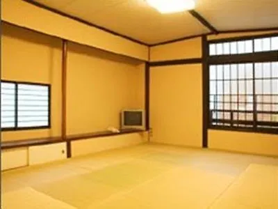 Hotel Yadoya Nishijinso Kyōto Ryokan