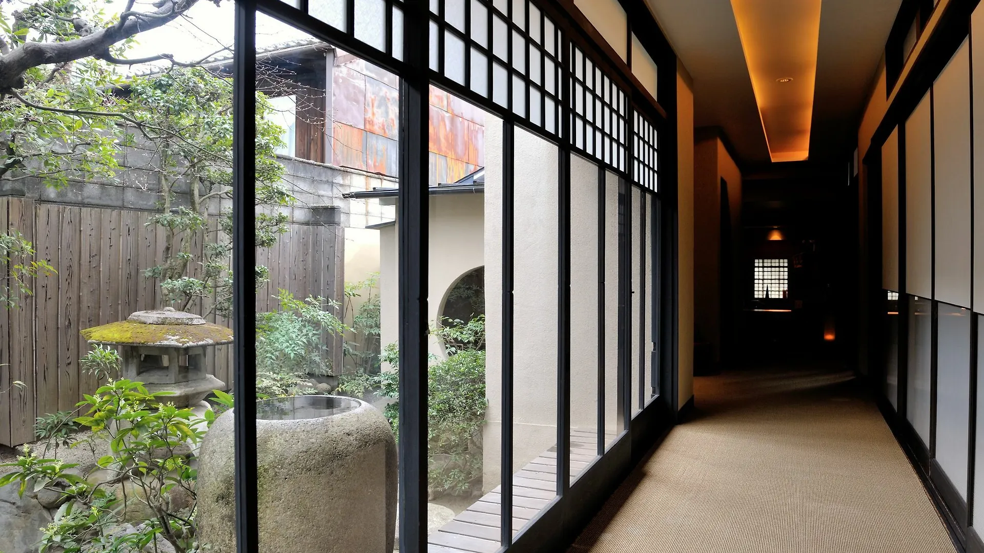 Hotel Yadoya Nishijinso Kyōto Ryokan